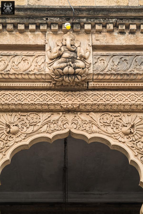 Dera Haveli- Heritage Homestay กวาลิออร์ ภายนอก รูปภาพ